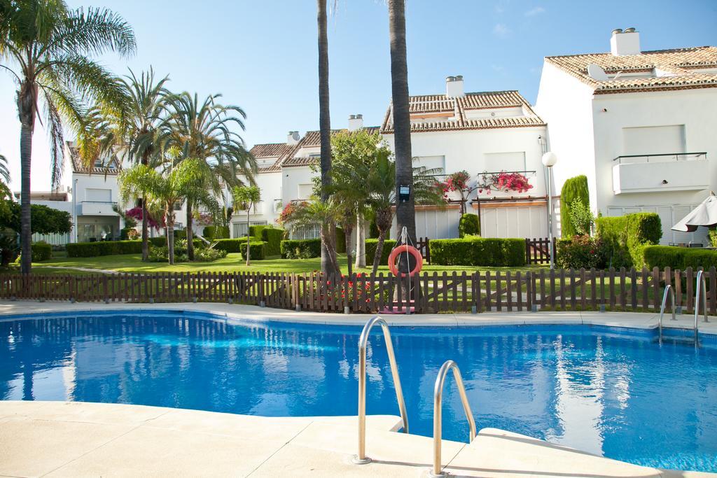Holiday Home Clarisa Estepona Exterior foto